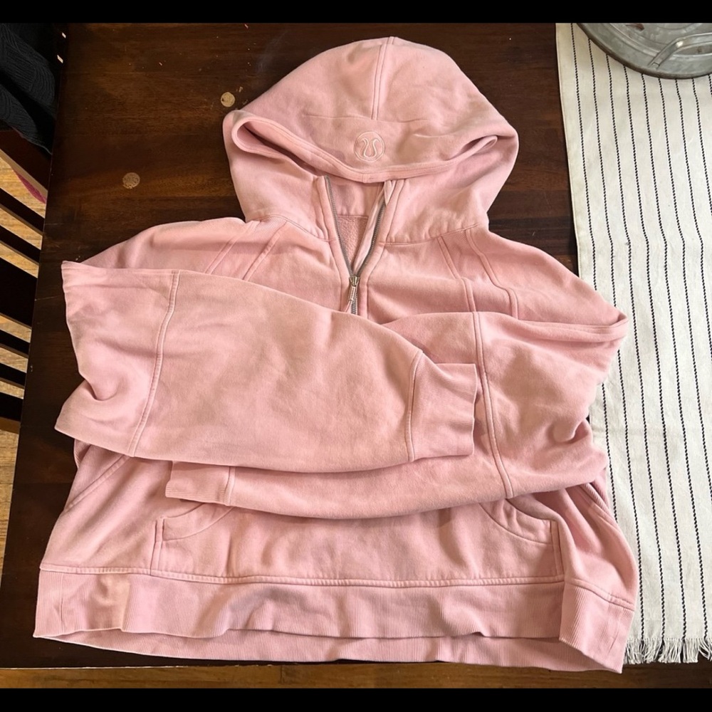 Pink lululemon scuba size l/xl